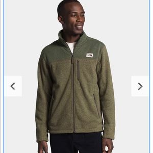 Black full zip Northface jacket